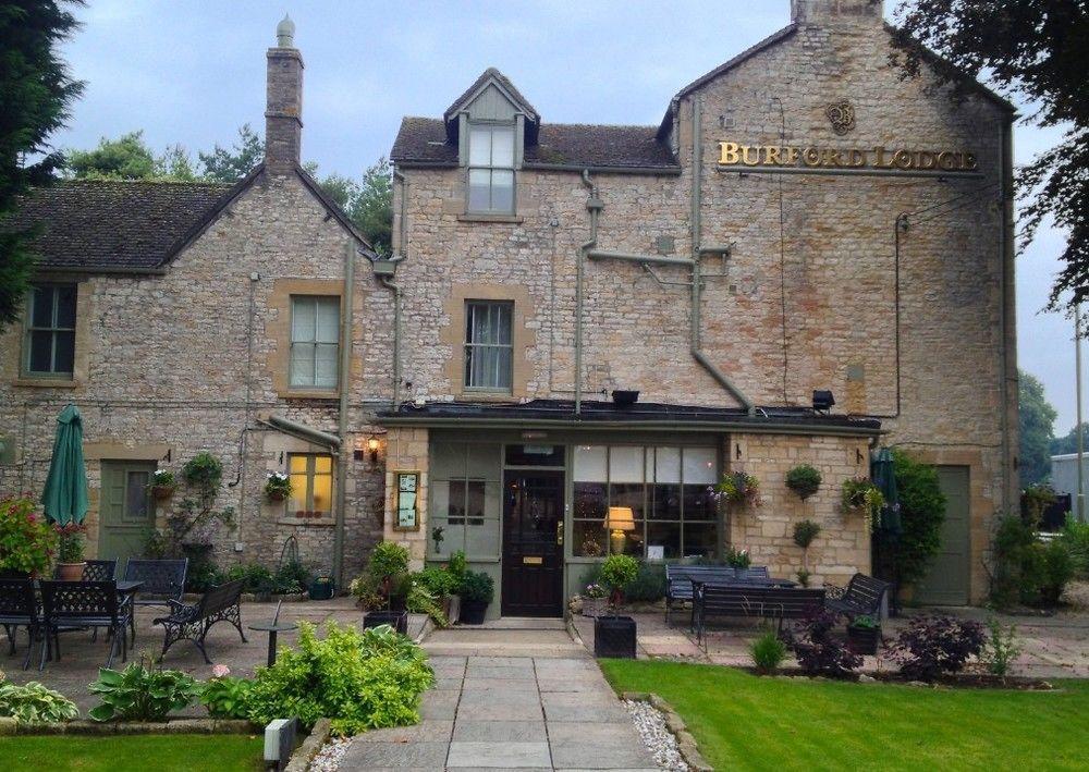 Burford Lodge ภายนอก รูปภาพ